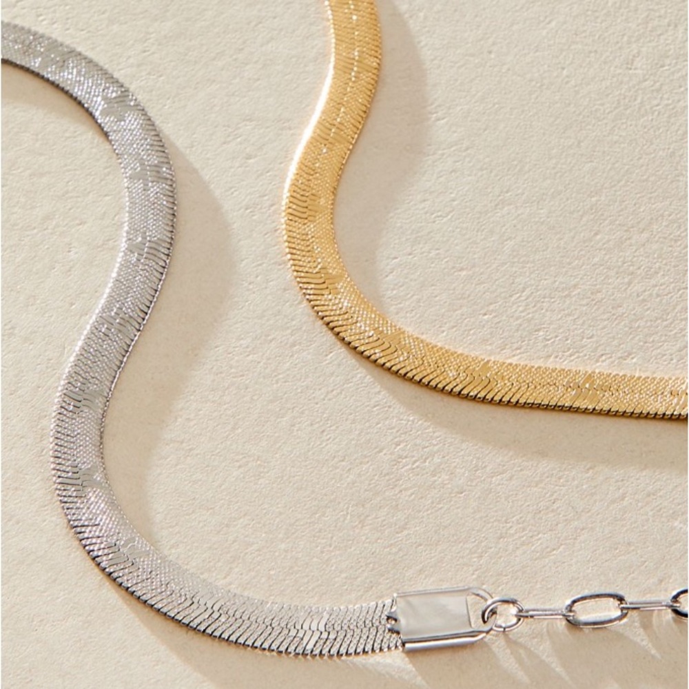 NWT Free People Christy Herringbone Anklet in Silver